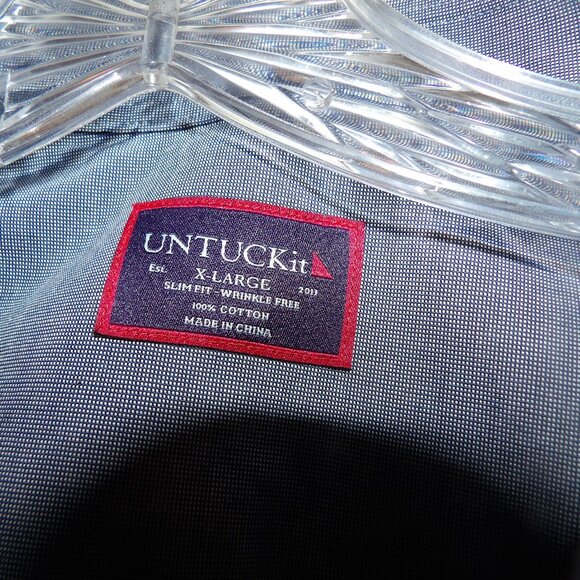 Untuckit Short Sleeve Button Down Shirt Sz XL - Picture 4 of 5